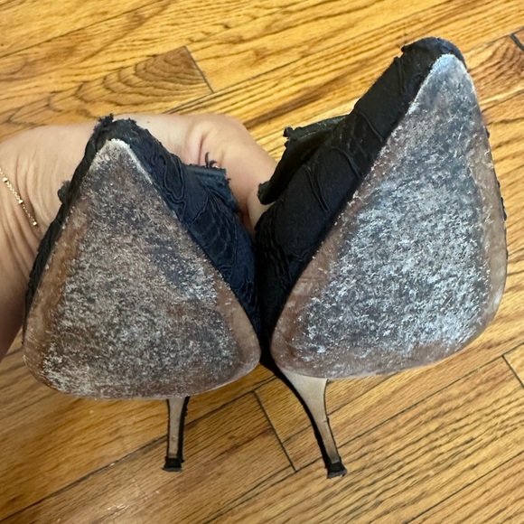 CH CAROLINA HERRERA BLACK LACE EMBELLISHED PUMPS SIZE 39 - Picture 8 of 16